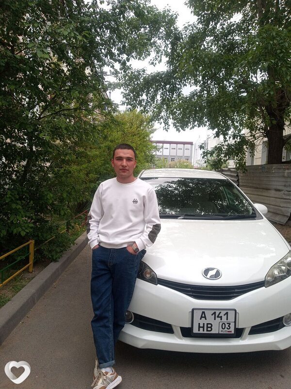 Шохжахон, 20, Улан-Удэ — анкета №1800865