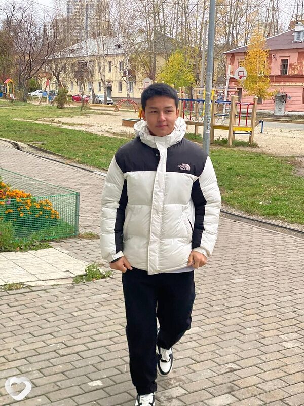Фаха, 20, Екатеринбурге — анкета №1801430