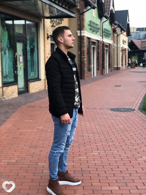 Вова, 29, Киеве — анкета №1801530