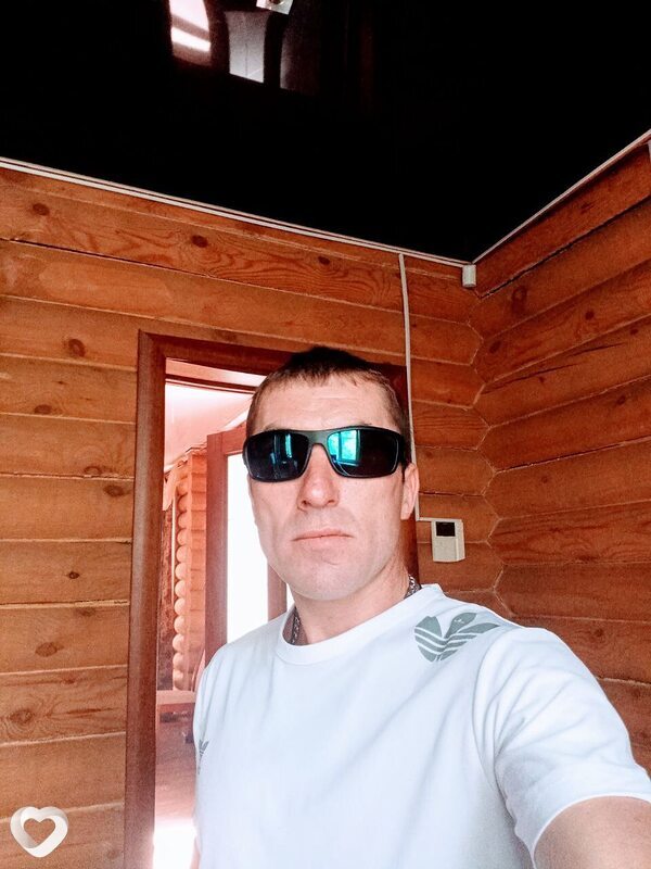 Александр, 39, Каменске-Уральском — анкета №1801481