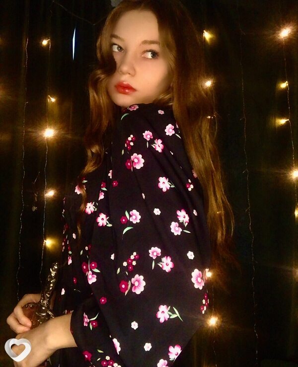 Лина, 19, Москве — анкета №1802115