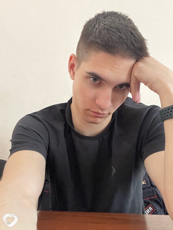 Александр, 23, Москве — анкета №1802363