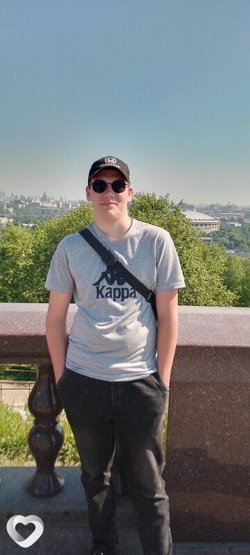 Илья, 20, Антраците — анкета №1802927