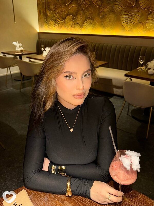 Полина, 36, Санкт-Петербурге — анкета №1803323