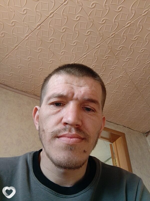 Геннадий, 32, Саяногорске — анкета №1803338