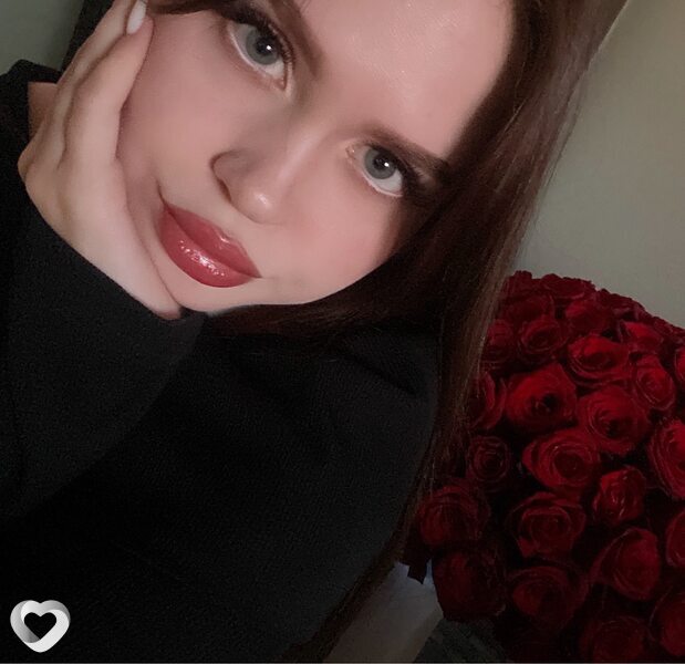 Оксана, 22, Омске — анкета №1803832