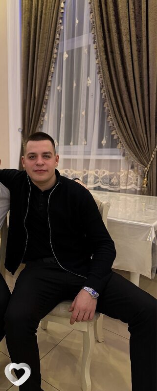 Матвей, 22, Москве — анкета №1804122