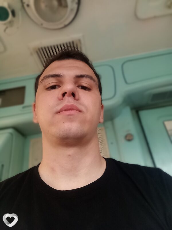 Артём, 23, Уссурийске — анкета №1804549