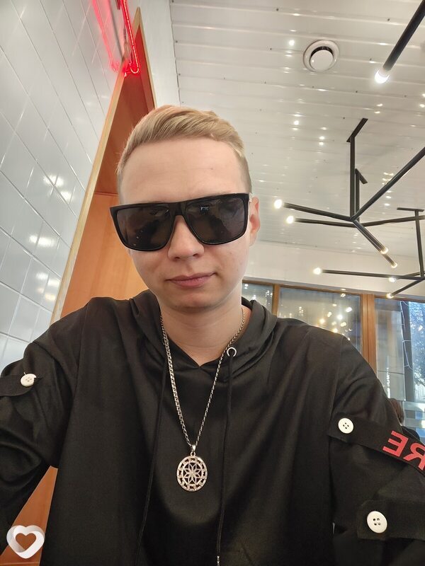 Юра, 27, Ростове-на-Дону — анкета №1805772