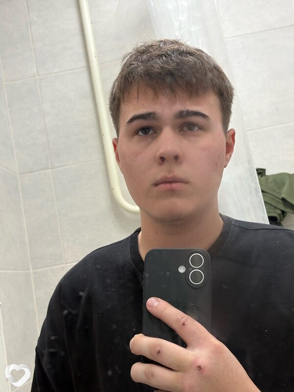 Евгений, 21, Краснодаре — анкета №1806696