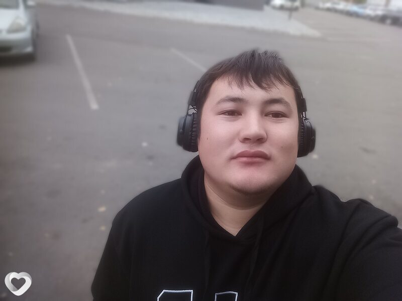 Расул, 21, Москве — анкета №1806998