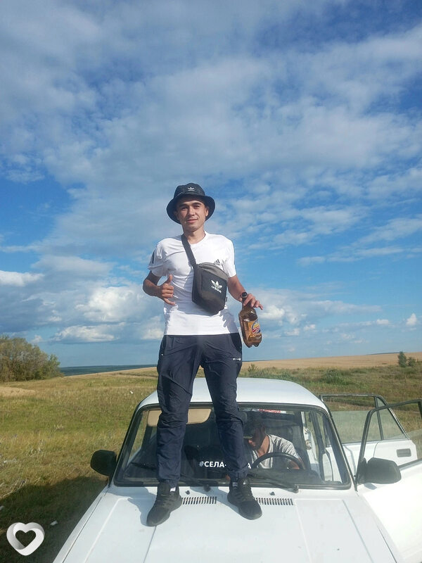 Артём, 21, Ульяновске — анкета №1808222