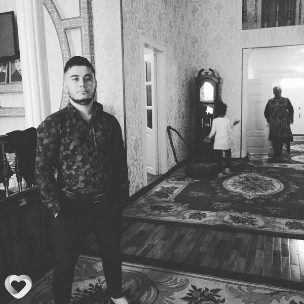 Иззат, 27, Санкт-Петербурге — анкета №1808954