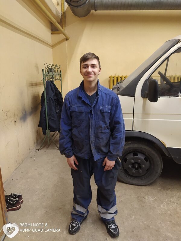 Максим, 21, Бресте — анкета №1808891