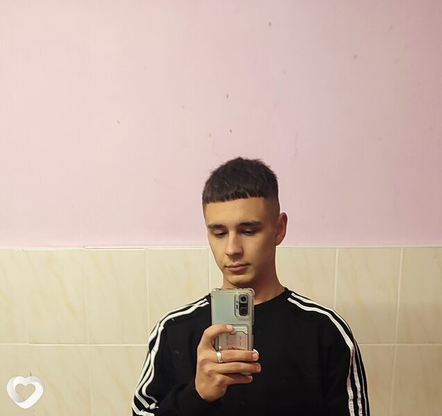 Никита, 21, Гродно — анкета №1809558