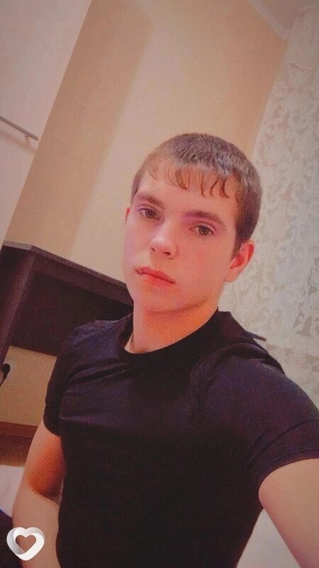 Илья, 26, Москве — анкета №1809543
