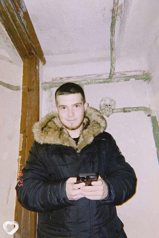 Владимир, 19, Саратове — анкета №1811098