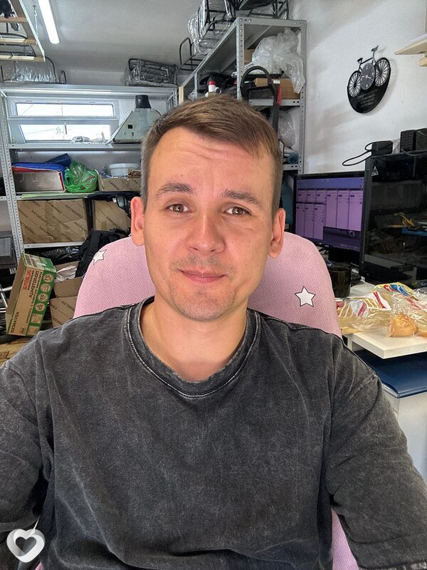 Виталий, 38, Тихорецке — анкета №1811374