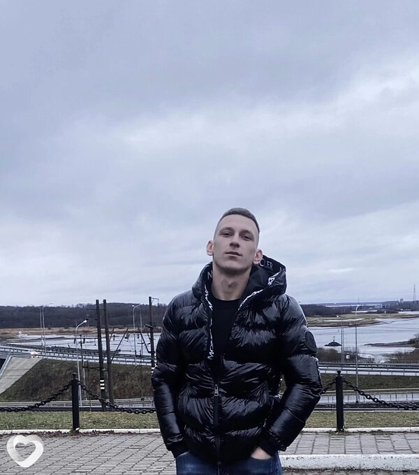 Денис, 27, Энгельсе — анкета №1811592
