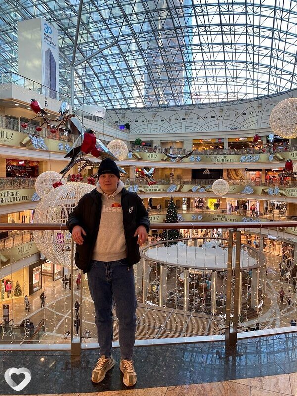 Александр, 27, Томске — анкета №1812022
