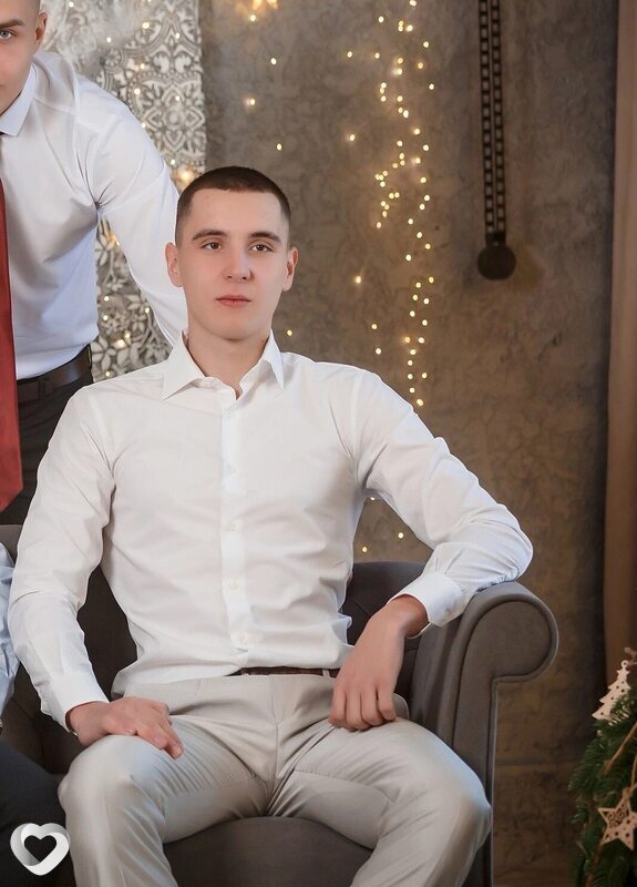 Никита, 22, Новосибирске — анкета №1813280