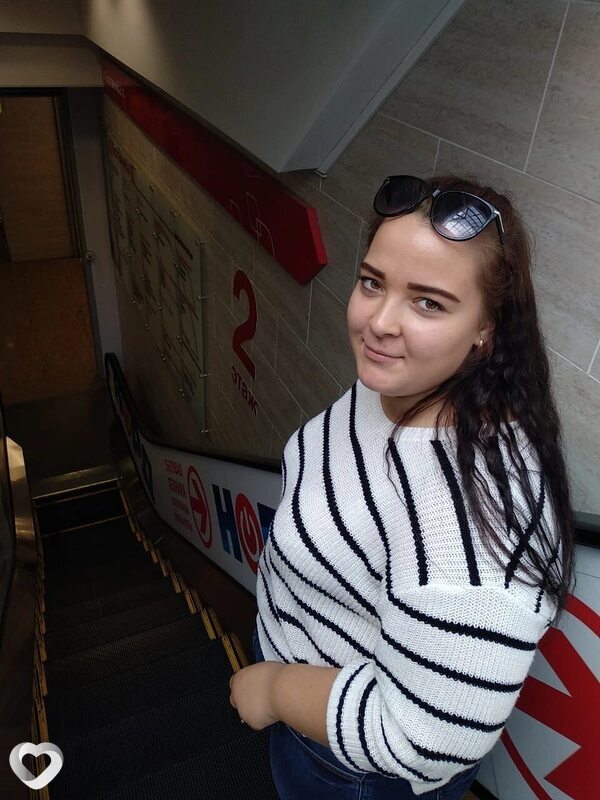 Алена, 25, Асбесте — анкета №1814524