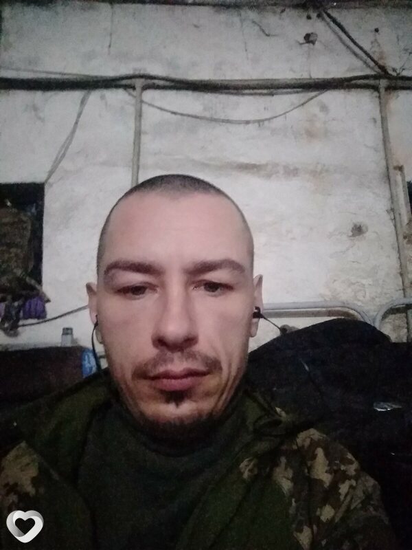 Олег, 35, Сумах — анкета №1814535
