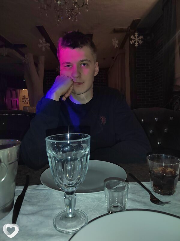 Андрей, 23, Видном — анкета №1814364