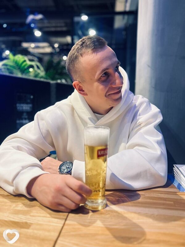 Алекс, 24, Москве — анкета №1819952
