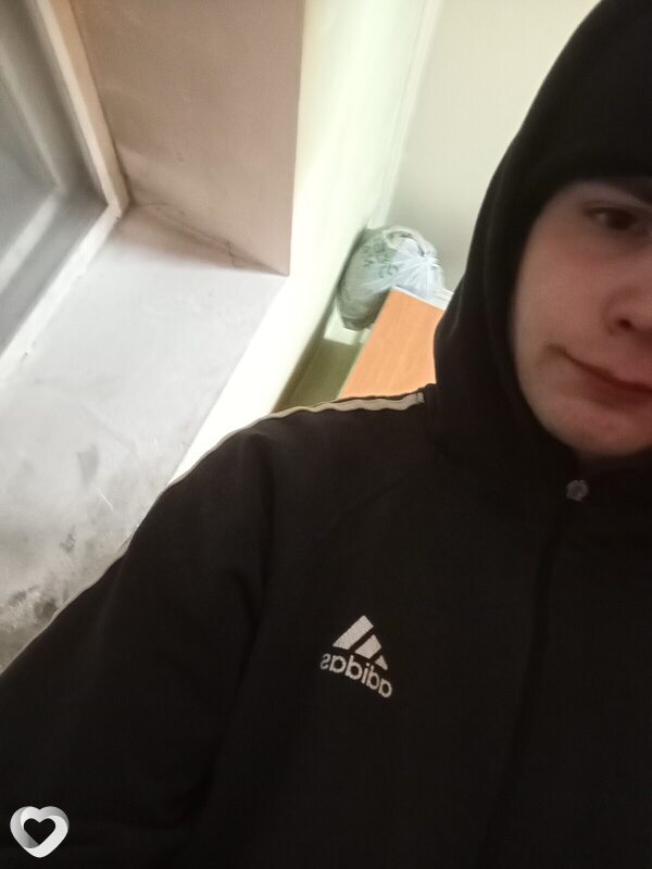 Денис, 21, Уфе — анкета №1820564