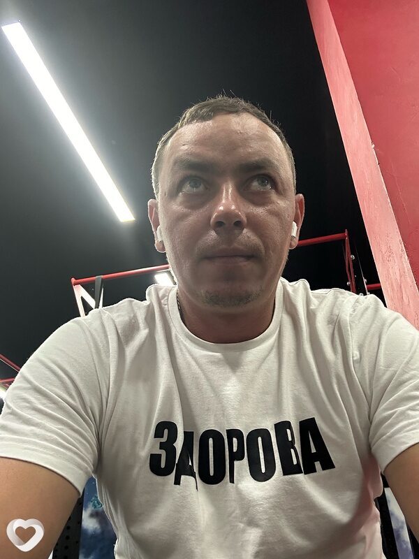 Михаил, 33, Омске — анкета №1820944