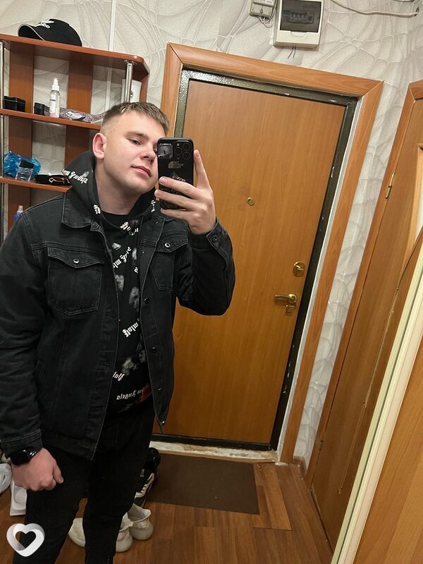 Мишка, 22, Усть-Илимск — анкета №1820991