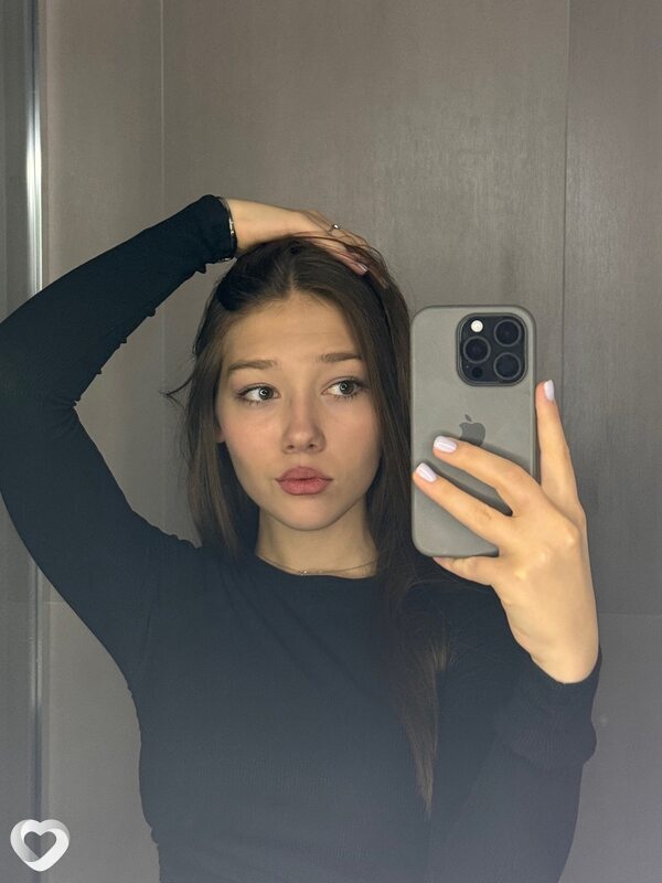 Юля, 21, Улан-Удэ — анкета №1821498