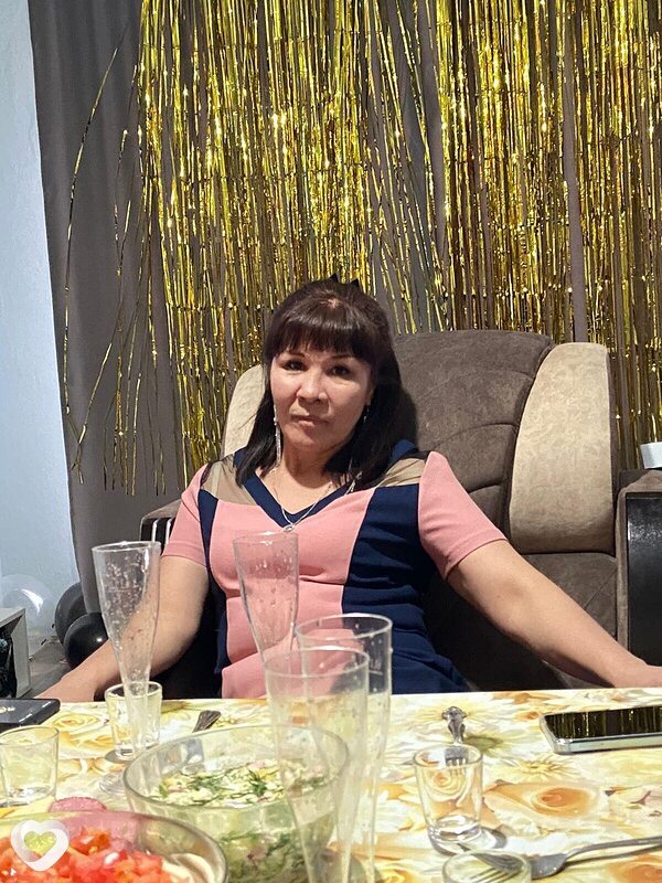 Снежана, Аскиз