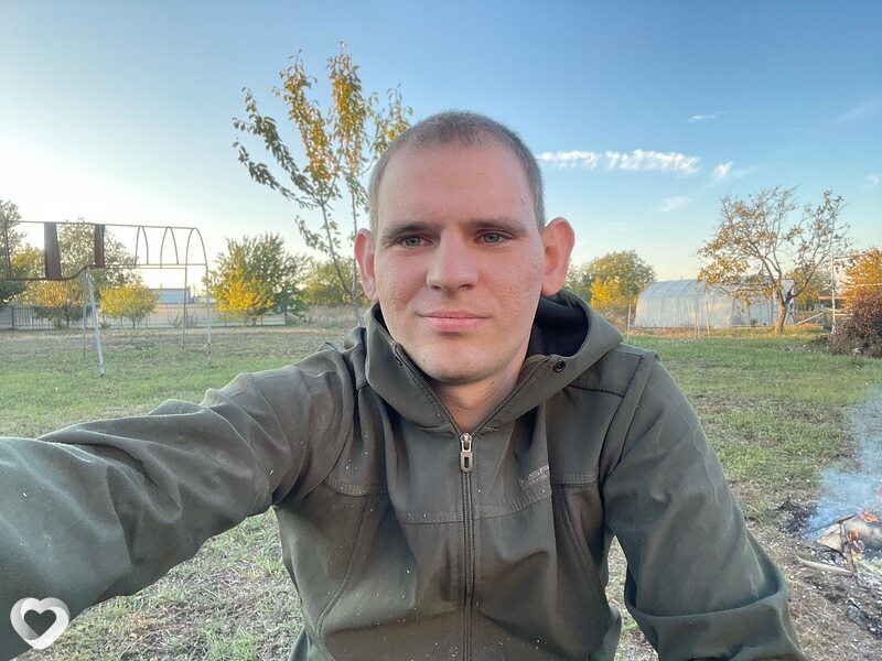 Иван, 27, Ростове-на-Дону — анкета №1822093