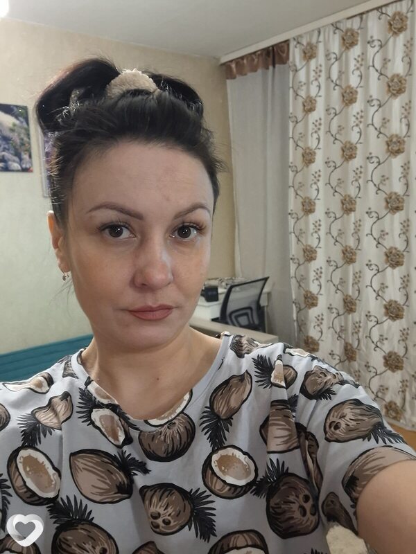 Олеся, 37, Нижневартовске — анкета №1822422