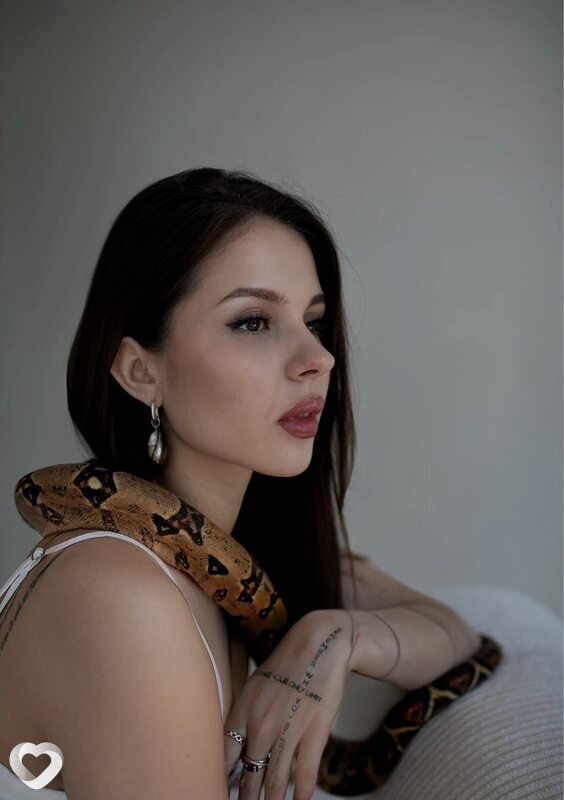 Полина, 23, Ростове-на-Дону — анкета №1825773
