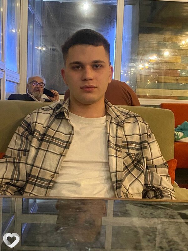 Виталий, 26, Москве — анкета №1827064