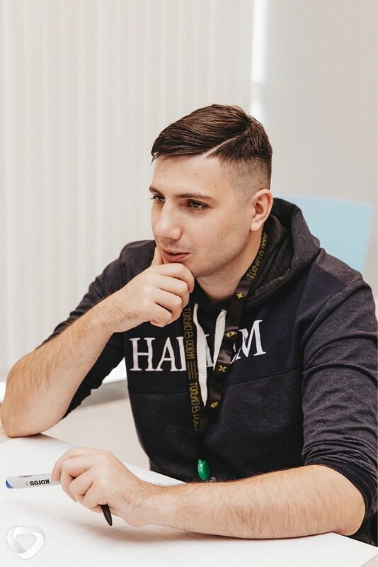 Михаил, 30, Донецке — анкета №1827072