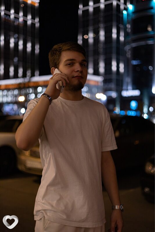 Никита, 21, Новосибирске — анкета №1828727