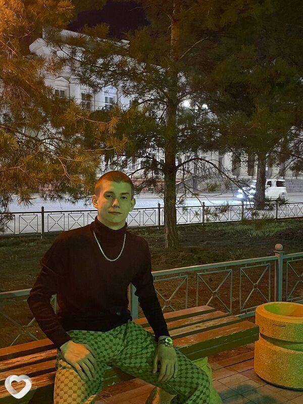 Давид, 22, Омске — анкета №1828744