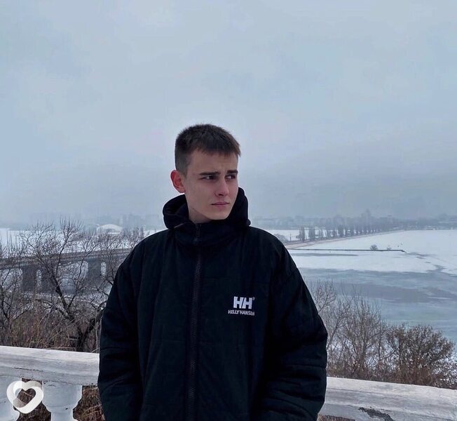 Maksim, 24, Москве — анкета №1828781