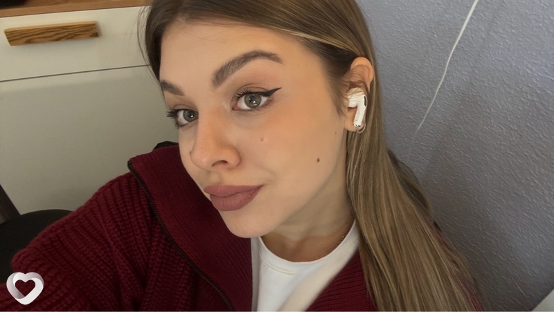 Анна, 21, Иванове — анкета №1828975