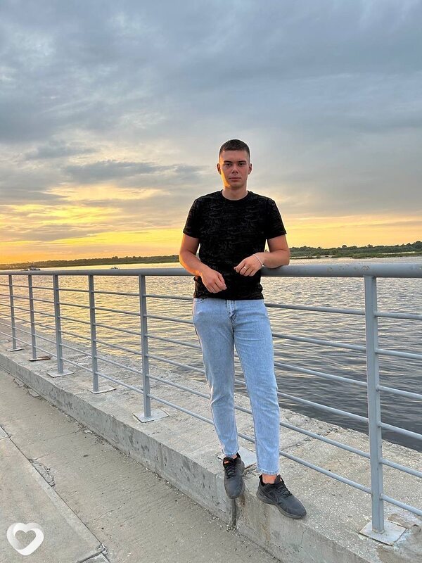 Кирилл, 21, Нижнем Новгороде — анкета №1830012