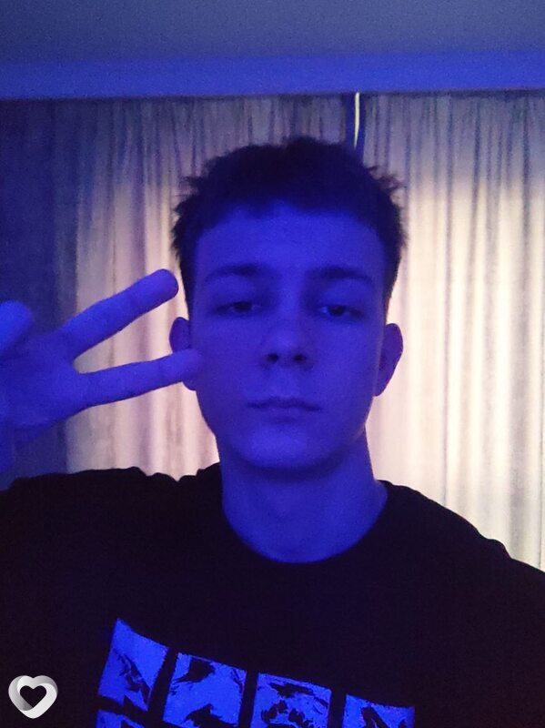 Андрей, 19, Варшава — анкета №1830620