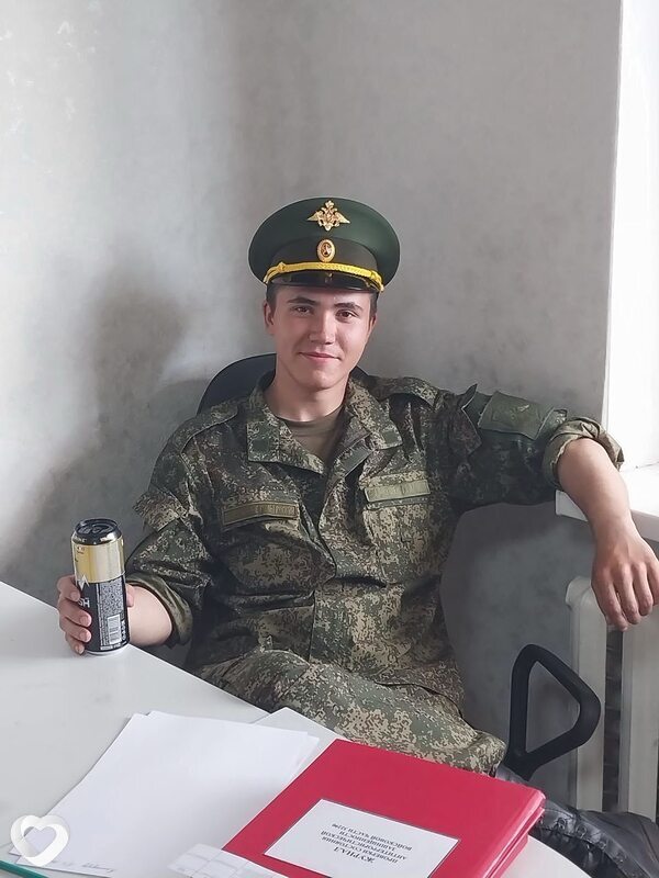Илья, 26, Гукове — анкета №1831389