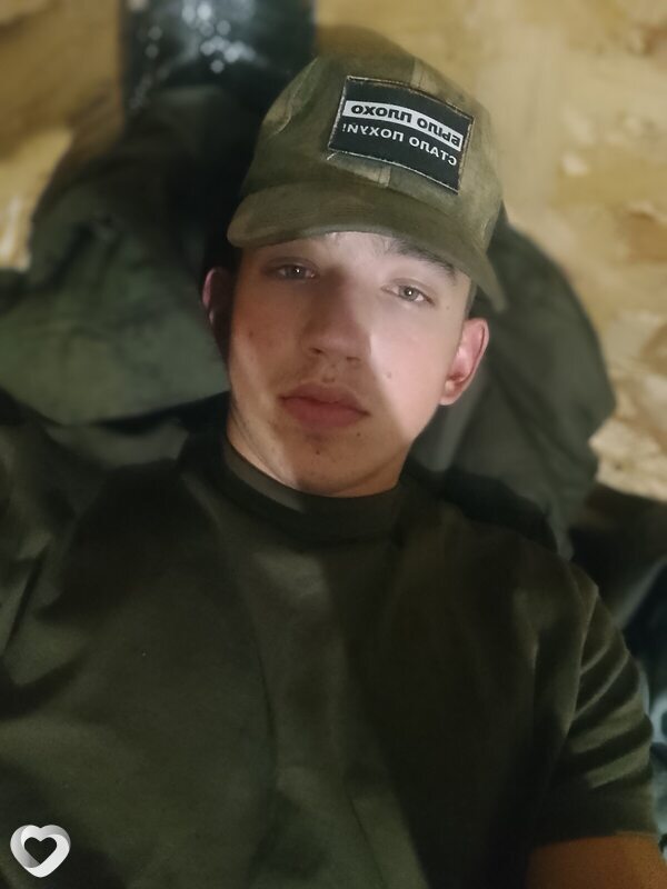Илья, 21, Вологде — анкета №1832773