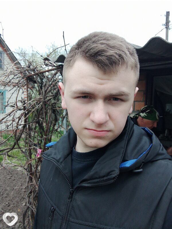 Коля, Ромны