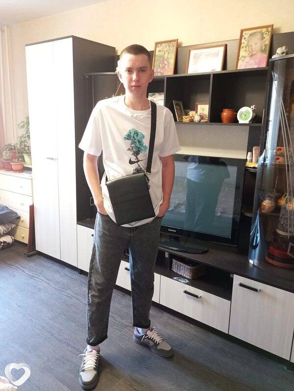 Dmitriy, 20, Воронеже — анкета №1833158