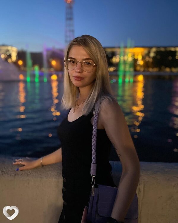 Вика, 27, Москве — анкета №1833303